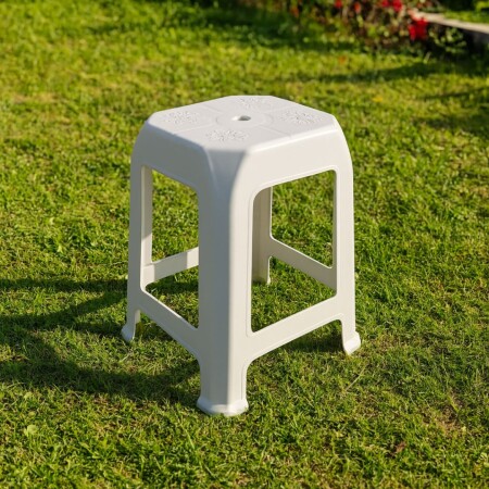 BANQUETA PLASTICO BLANCA 45CM BANQUETA PLASTICO BLANCA 45CM