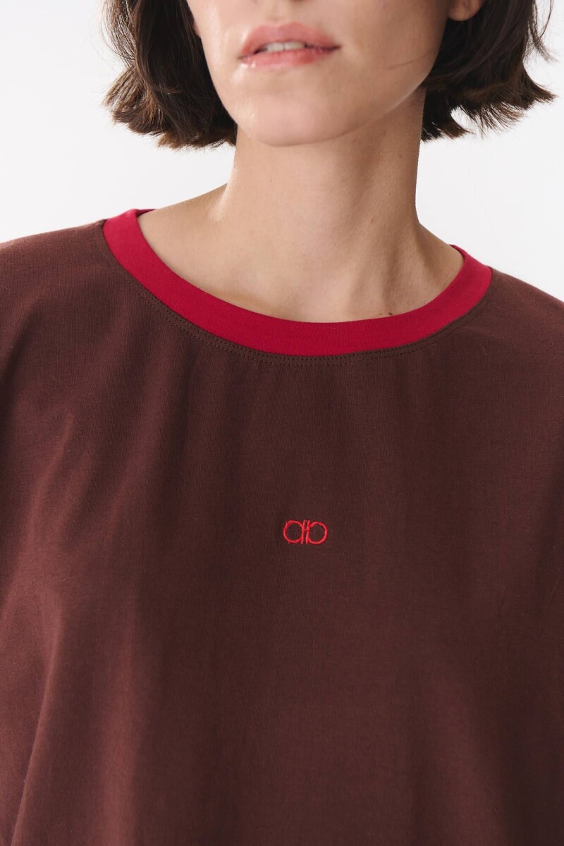 Remera Gear Chocolate