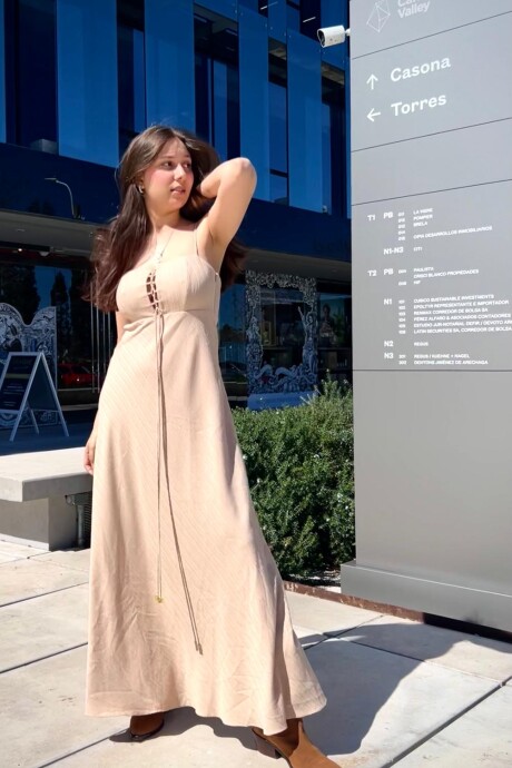 Vestido Eduarda Beige