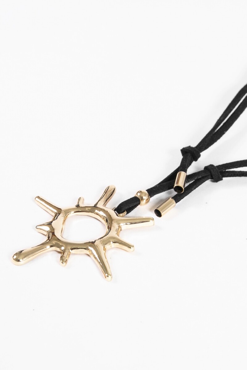 Collar cordón dije sol gotic dorado