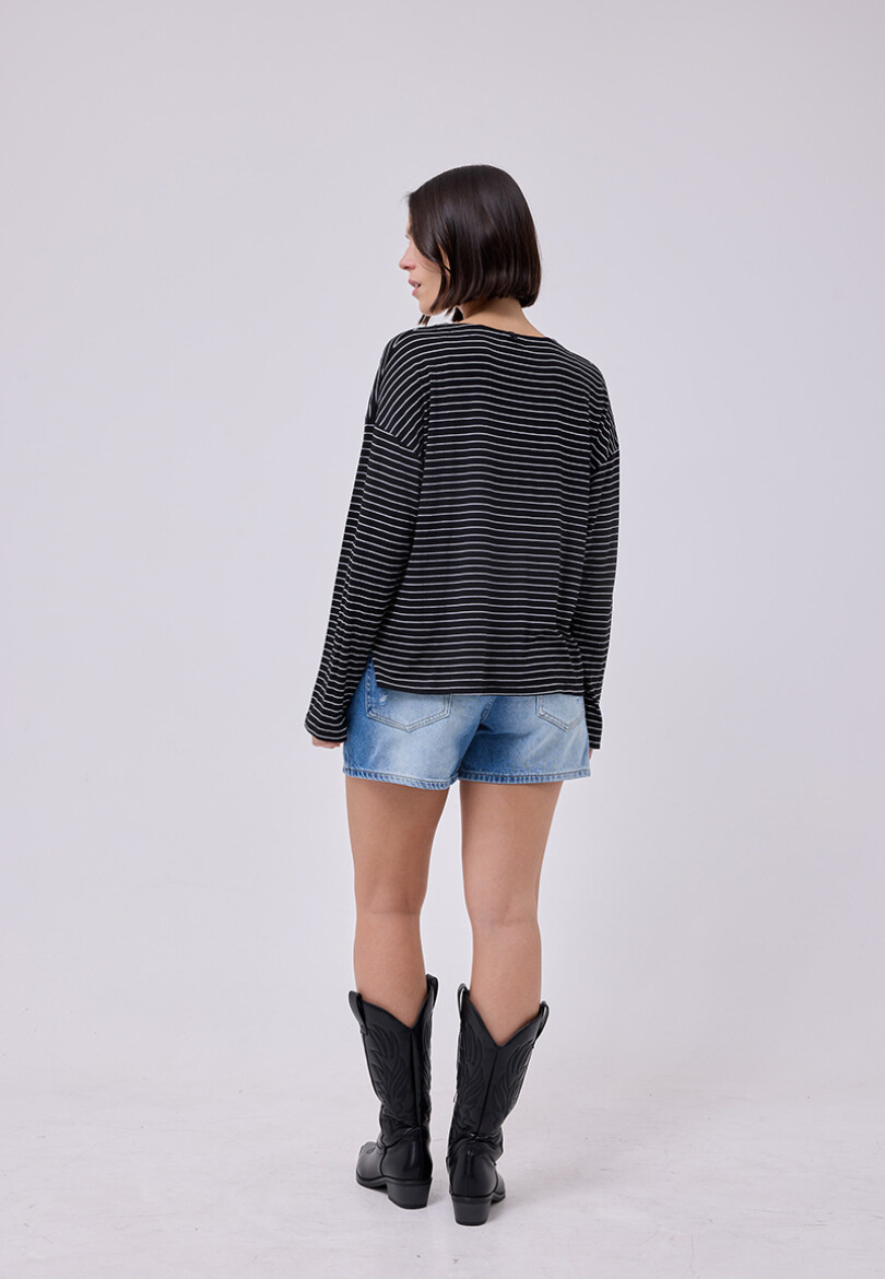 Remera Raya Negro
