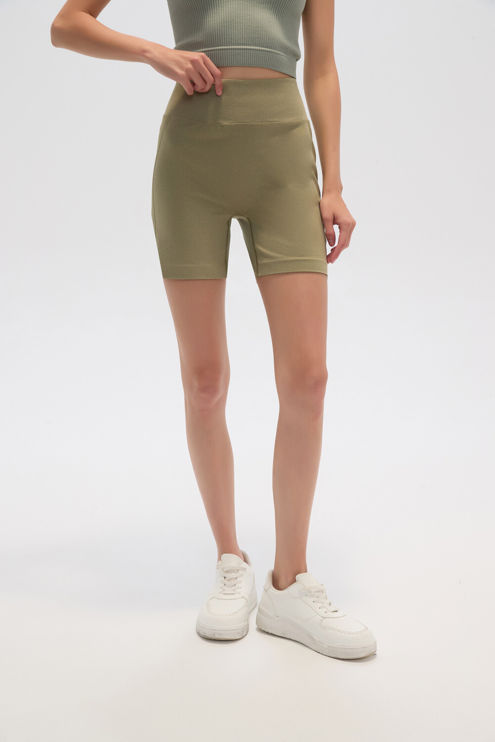 Short Jabalin Verde Oliva Claro