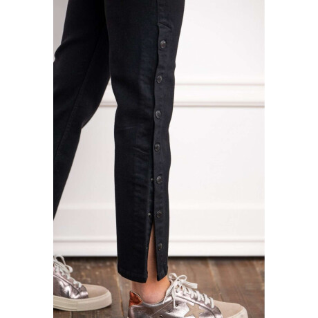 Jean Recto Botones Negro