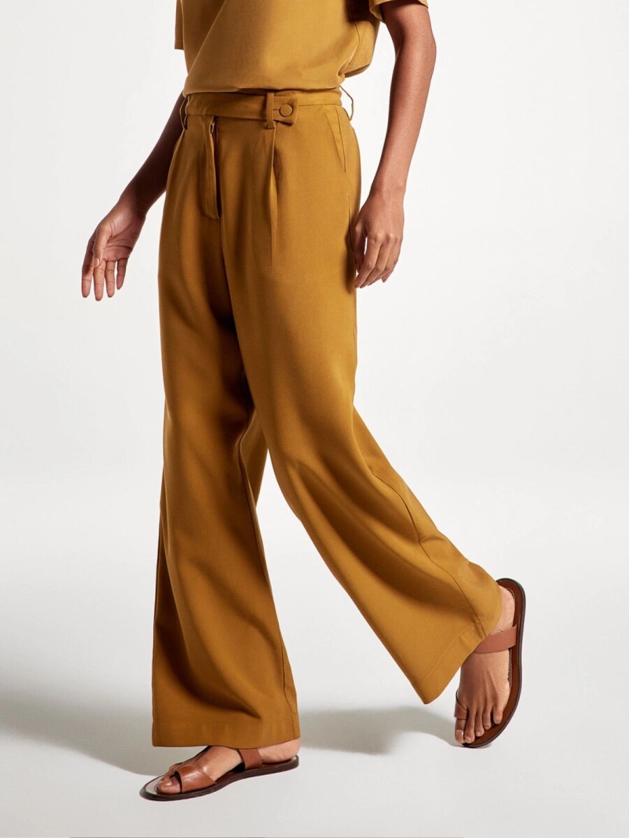 PANTALÓN RECTO DE TIRO ALTO - MARRÓN 