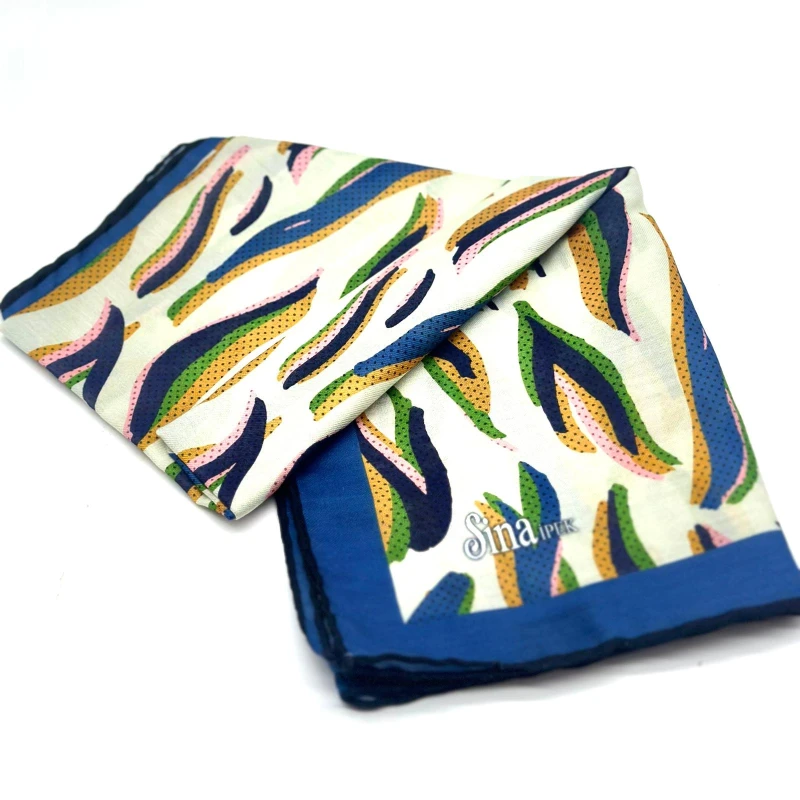 Pañuelo de seda Modelo 1