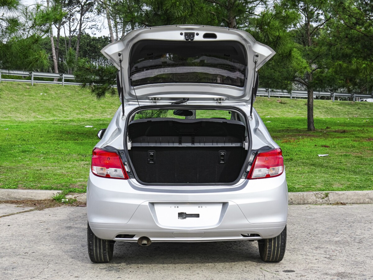 Chevrolet Joy 1.0 Extra Full| Permuta / Financia Chevrolet Joy 1.0 Extra Full| Permuta / Financia
