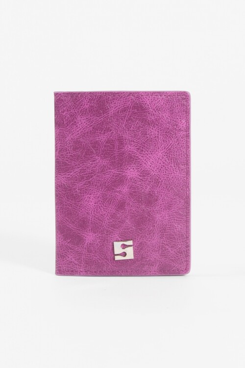 Cubre pasaporte magenta