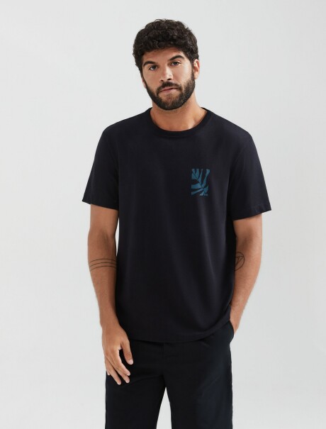 CAMISETA CON ESTAMPADO NEGRO