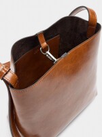 Bolso De Hombro Efecto Craquelado camel