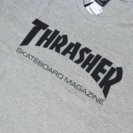 Remera Thrasher Juvenil SkateMag - Gris Remera Thrasher Juvenil SkateMag - Gris