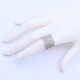 Anillo oro 14k blanco con brillantes calado ancho. Anillo oro 14k blanco con brillantes calado ancho.