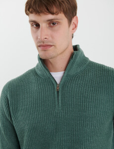 470587 SWEATER PUNTO MEDIO CIERRE HARRY Verde