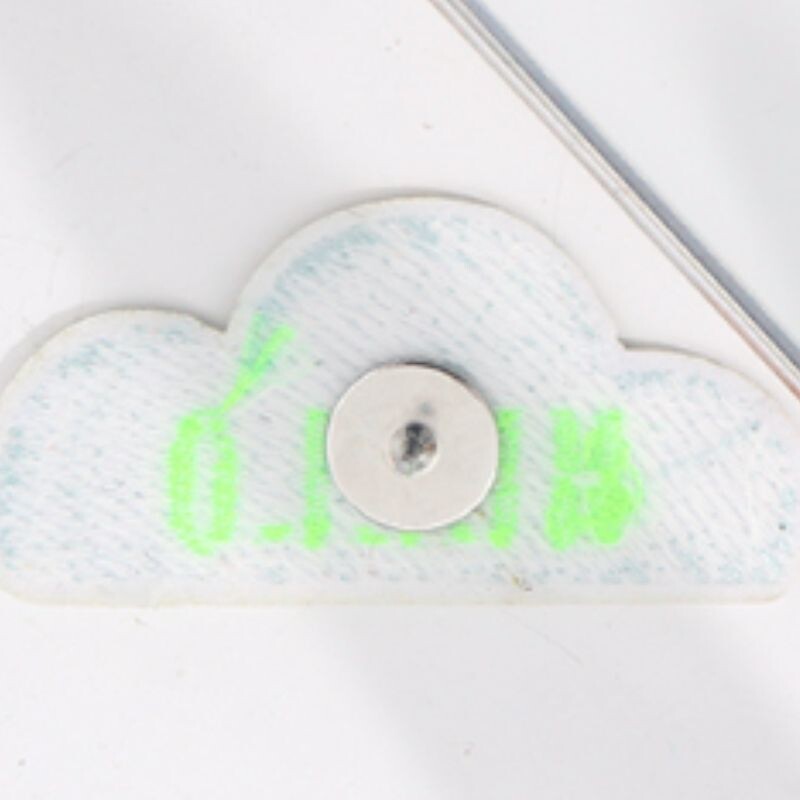 Parche Textil Tipo Pin - Hello Parche Textil Tipo Pin - Hello