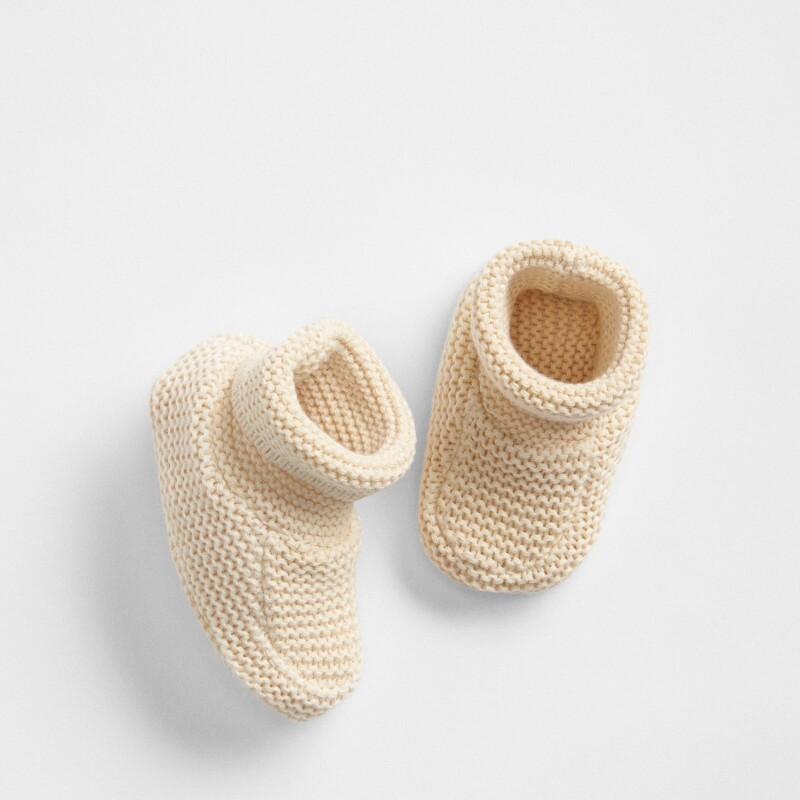 GARTER BOOTIE FRENCH VANILLA