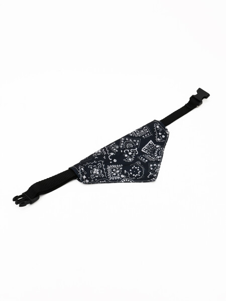 COLLAR BANDANA HASTA 17 KG NEGRO
