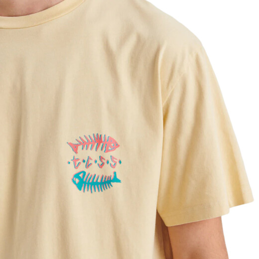 Remera Critical Slide Boneyard - Blanco Remera Critical Slide Boneyard - Blanco