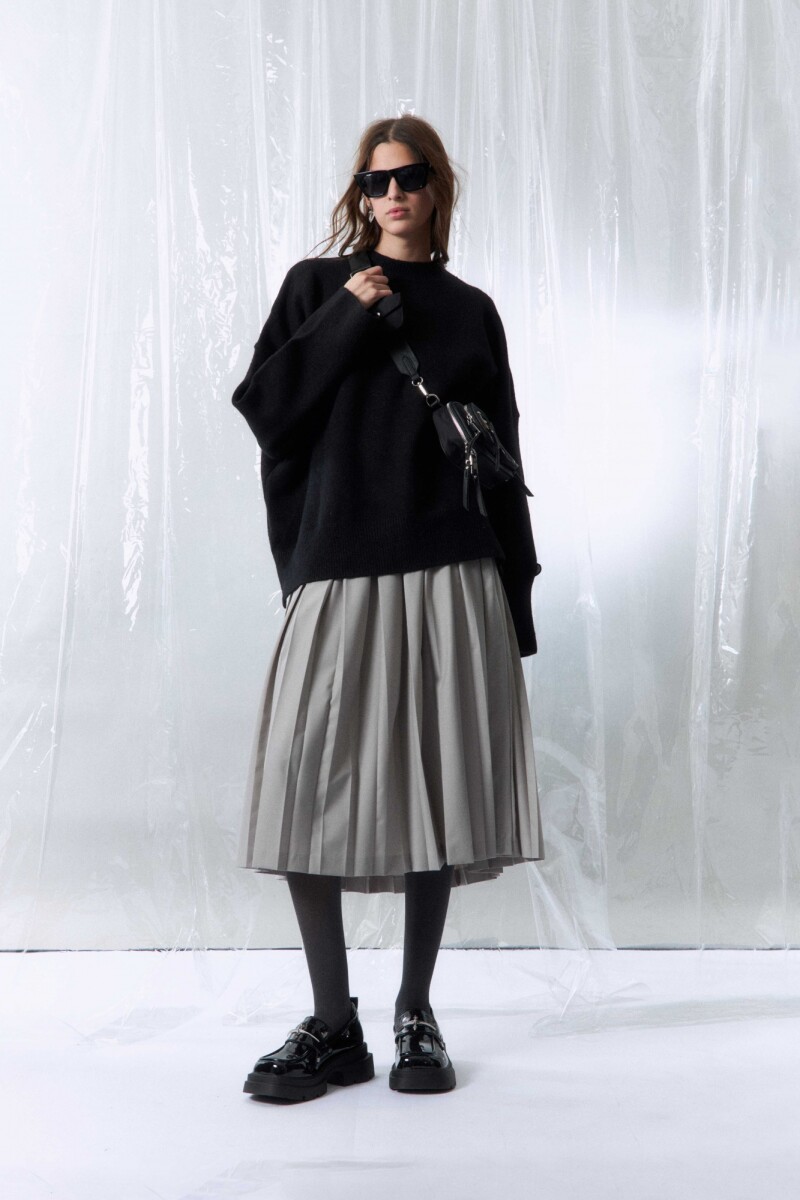 Buzo a la base oversize - negro 