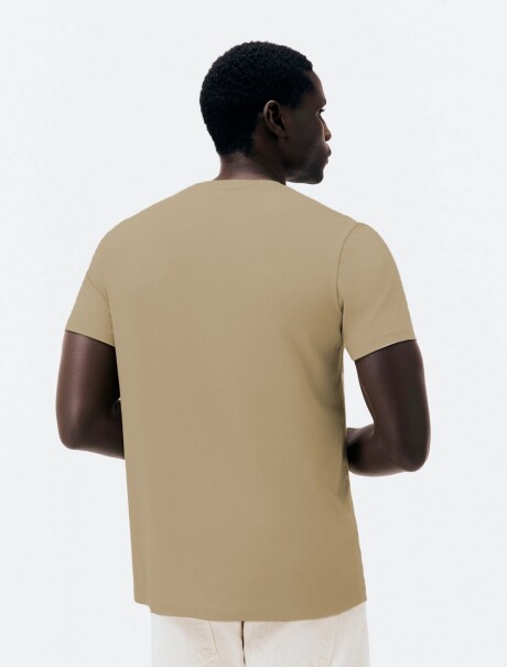 CAMISETA CON ESTAMPA MODELO REGULAR BEIGE