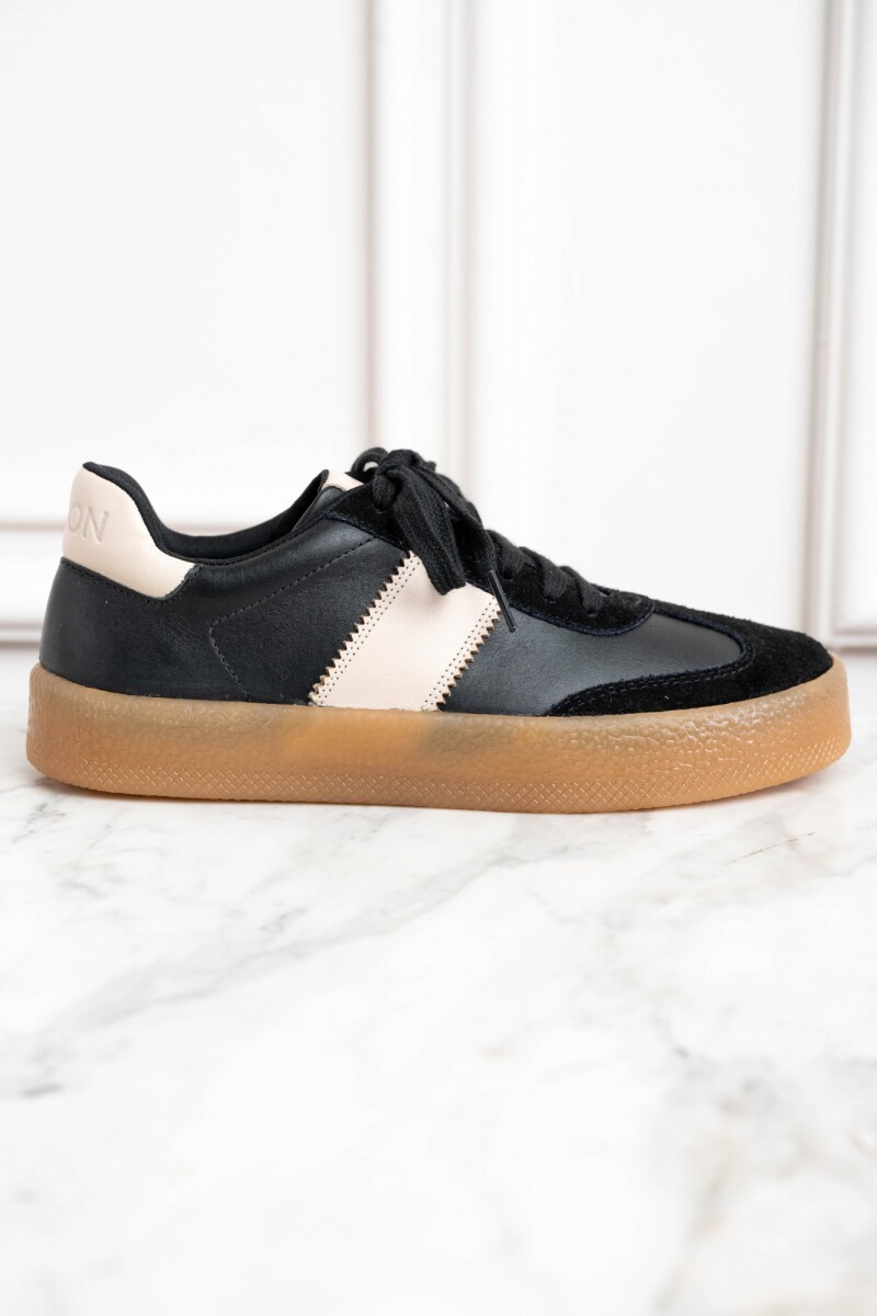 Zapatilla Combinada Cuero Negro