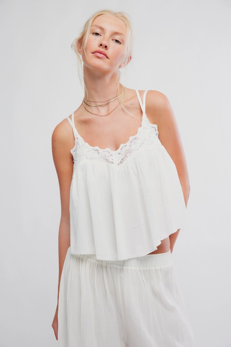 MUSCULOSA DAYLIGHT CHARM Marfil