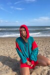 Hoodie Walabi Rojo y Petroleo