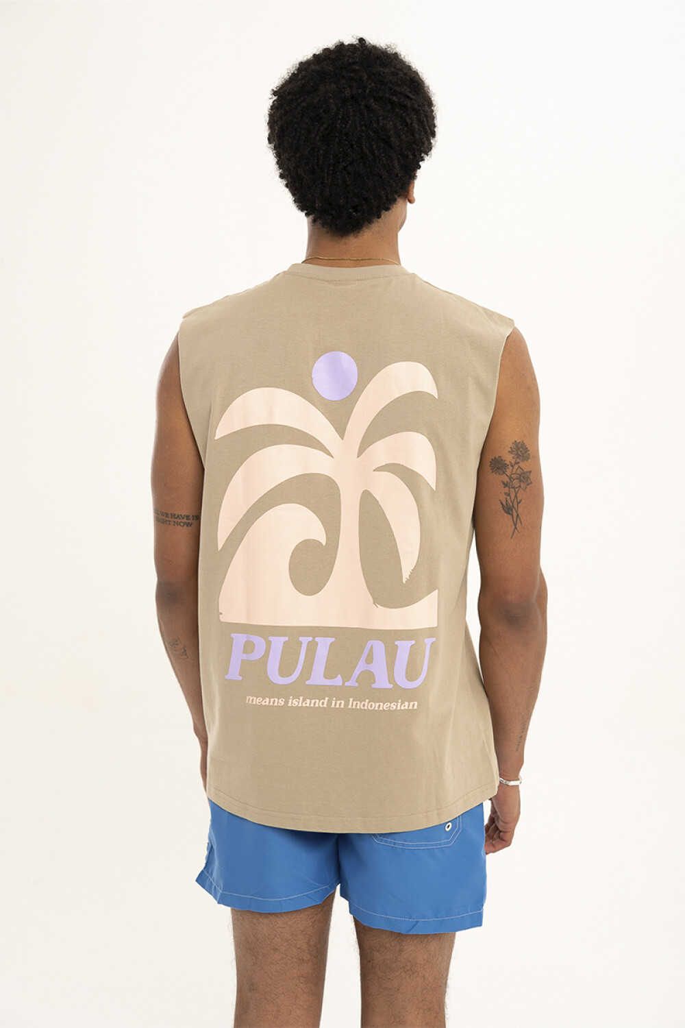 Musculosa Pulau Indo Marrón