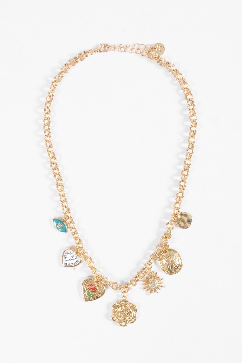 Collar cadena múltiples dijes dorado