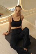 Calza Seamless. Negro