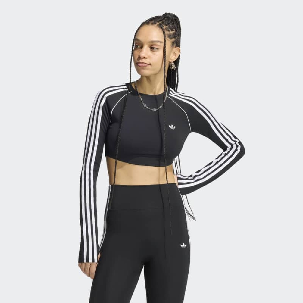 Remera Adidas Manga Larga Essentials - Negro 