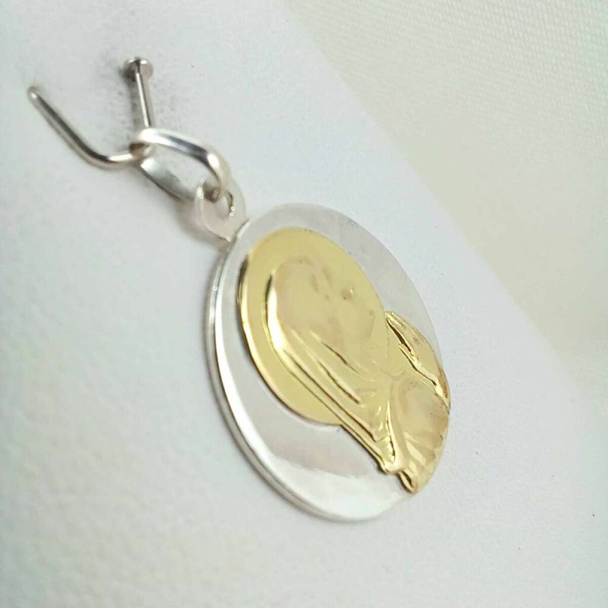 Medalla de plata 925 en double de oro 18k. - Virgen Niña 