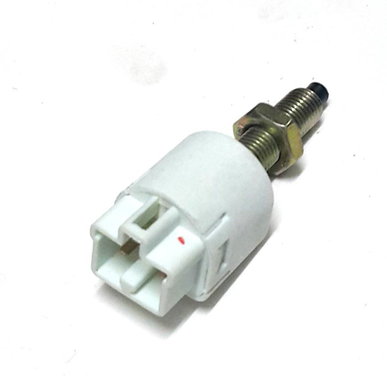 BULBO INTERRUPTOR BYD FRENO F0 - 