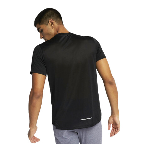 Remera Nike Dri-FIT Miller Black