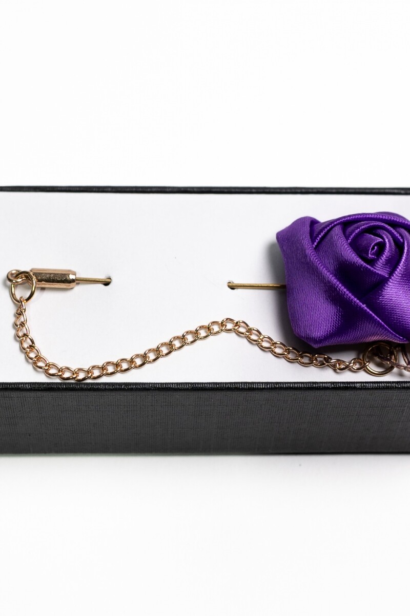 Pin para el Ojal Diseño Flor VIOLETA
