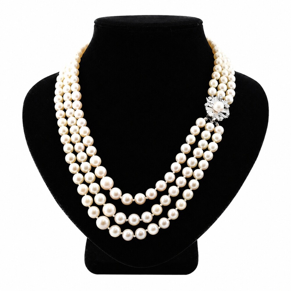 Collar perlas de cultivo 3 vueltas, broche oro 18k blanco y brillantes Collar perlas de cultivo 3 vueltas, broche oro 18k blanco y brillantes
