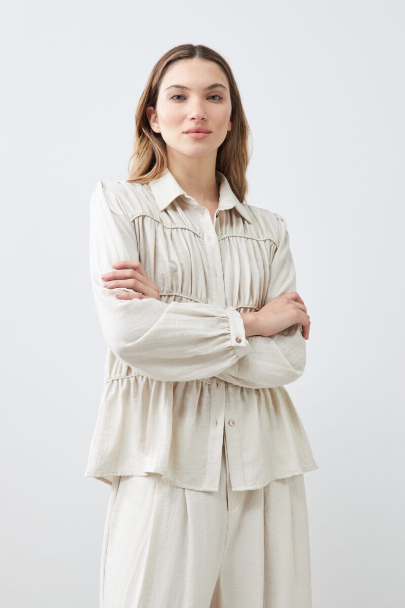 Camisa con frunces beige melange