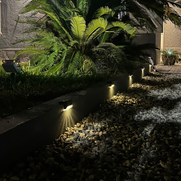 Kit 5 apliques pared LED solares, luz cálida IP44 IX3048
