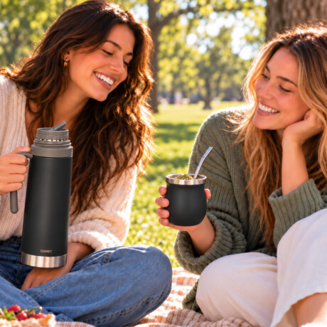 Set Termo 750Ml Manija Fija + Mate 160Ml Ac Inox Comet Negro