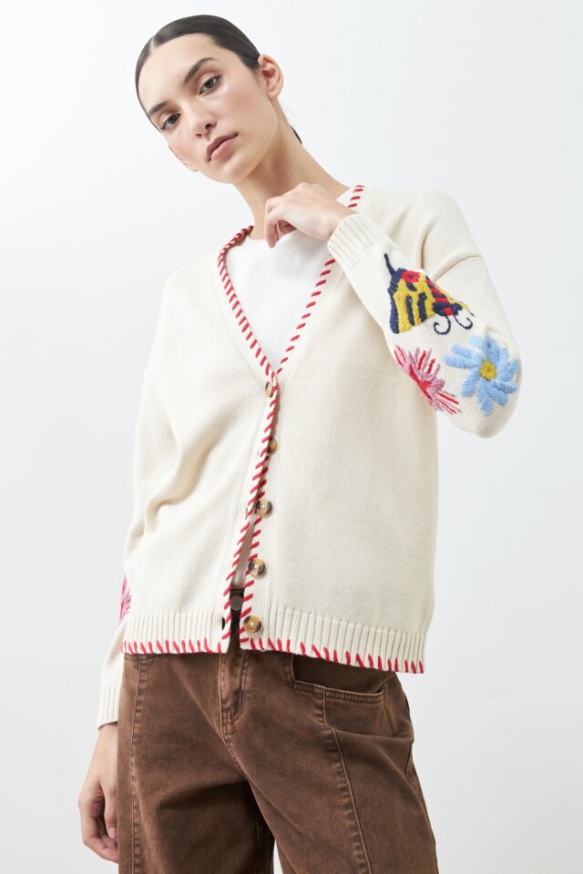 Cardigan con bordados beige claro
