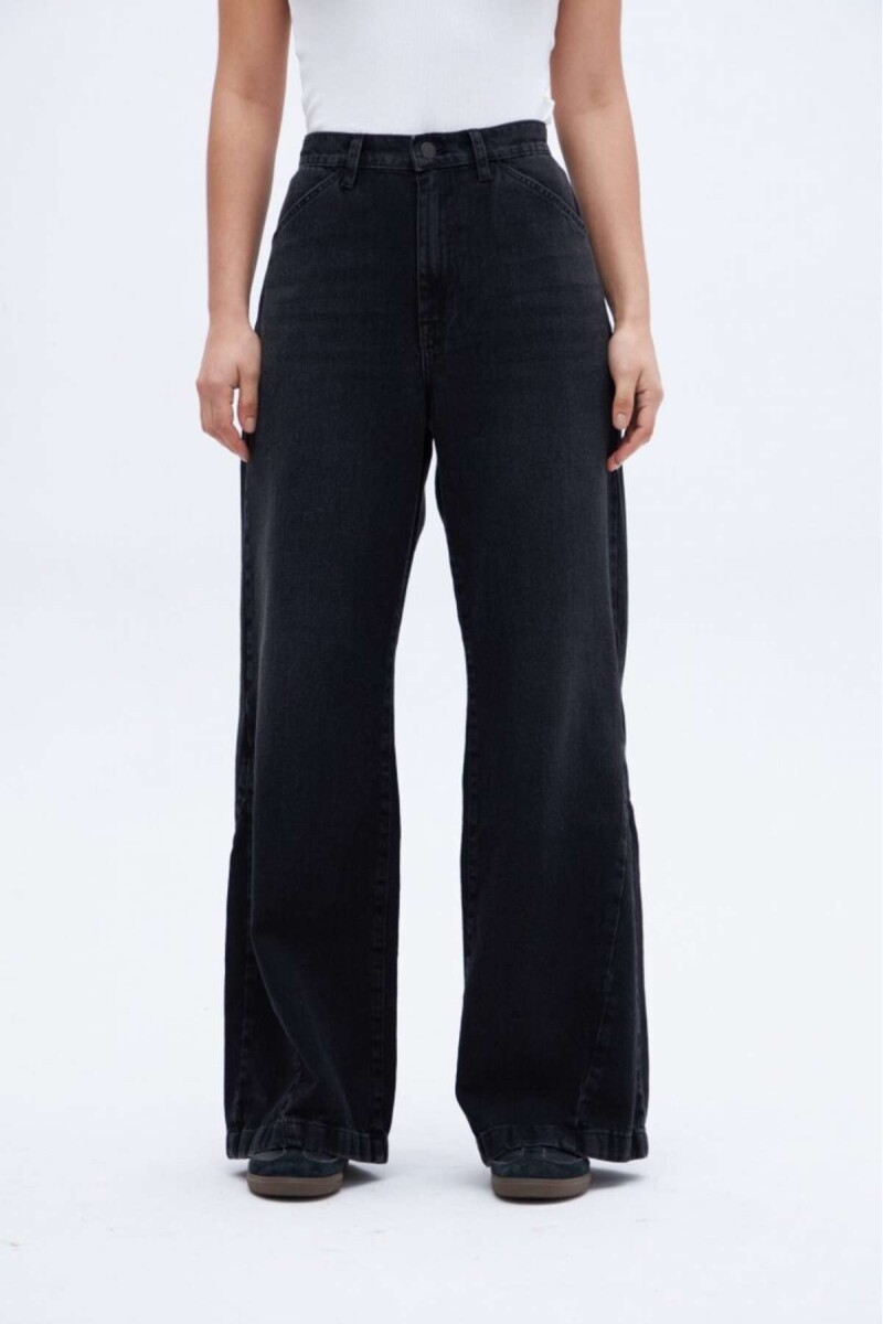 Jean Harriet - Used Black 26 