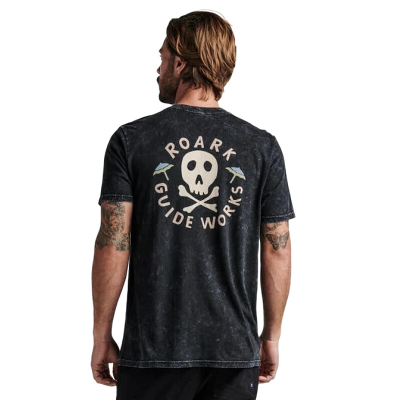 Remera Roark Guideworks Skull Remera Roark Guideworks Skull