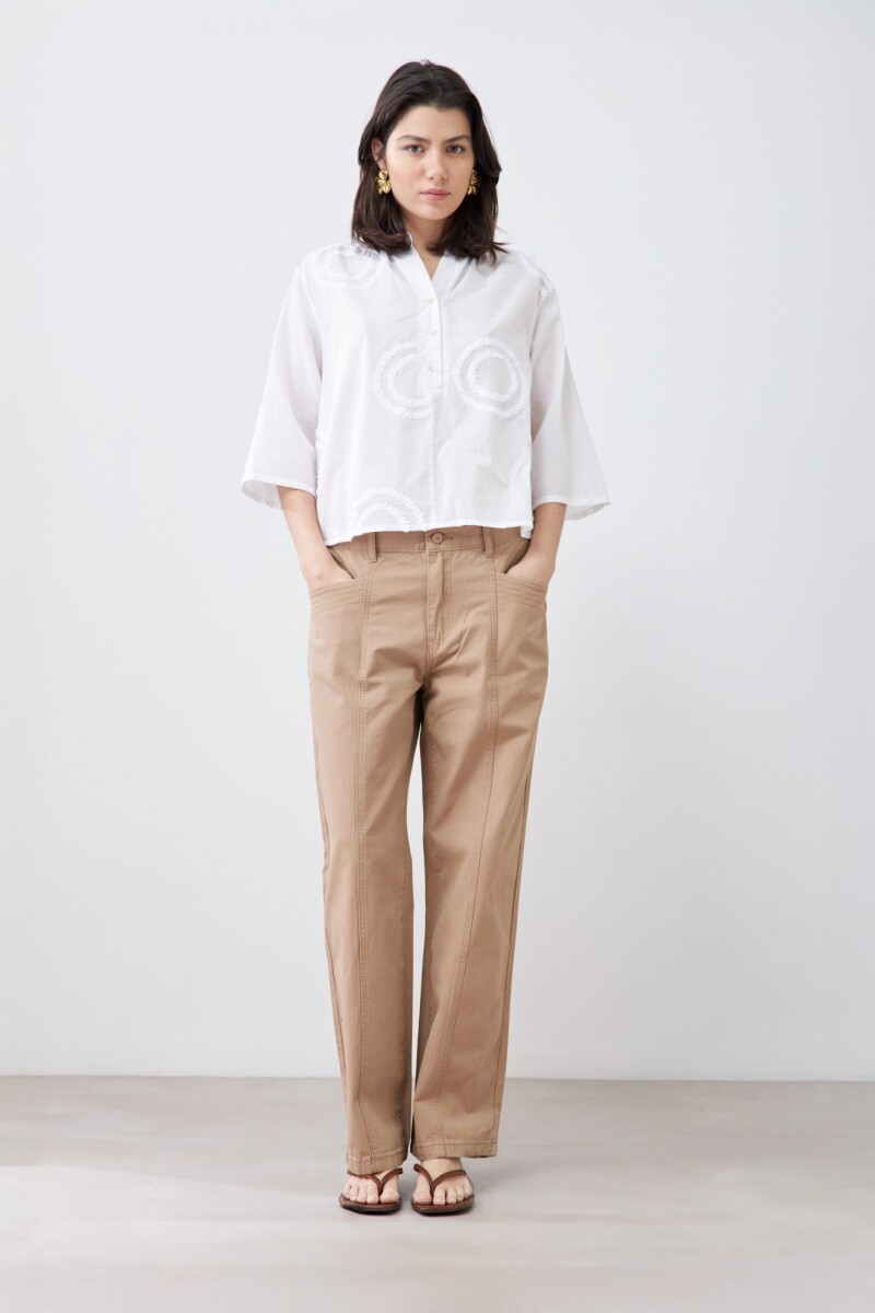 Blusa con círculos aplicados blanco
