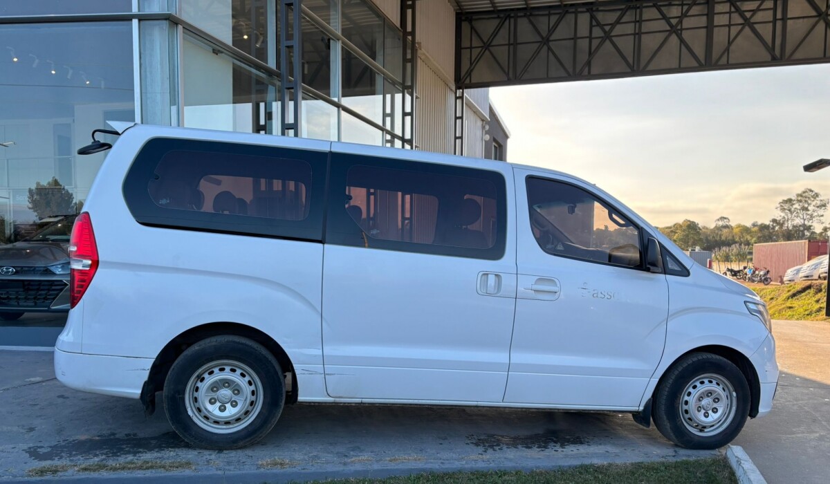 Hyundai H1 12Plz Minibus Nafta - 2019 Hyundai H1 12Plz Minibus Nafta - 2019
