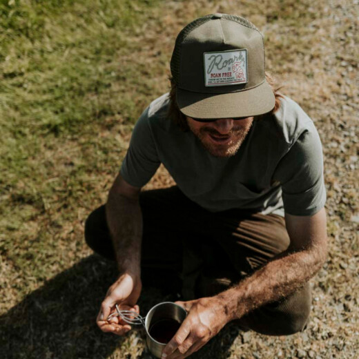 Gorro Roark Station Trucker - Marrón Gorro Roark Station Trucker - Marrón
