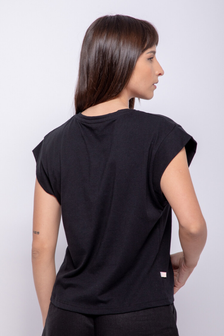 REMERA RASNA Negro