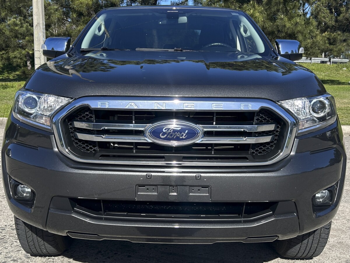 Ford Ranger XLT 2.5 EXCELENTE ESTADO! | Permuta / Financia Ford Ranger XLT 2.5 EXCELENTE ESTADO! | Permuta / Financia