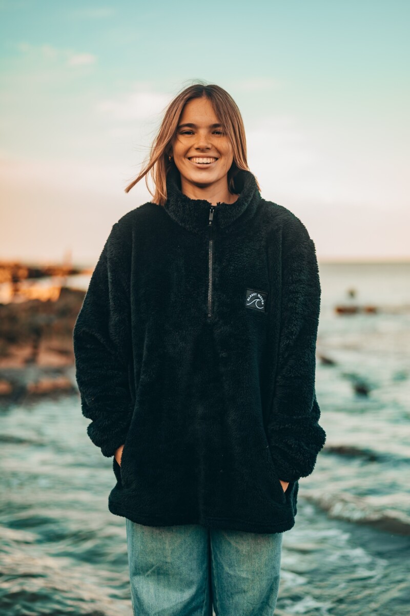 Buzo Frost / Negro U