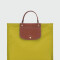 Longchamp - Bolso tote con solapa y botón a presión, Cabas Pistacho
