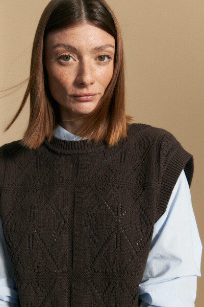 CHALECO LIVENSA Chocolate