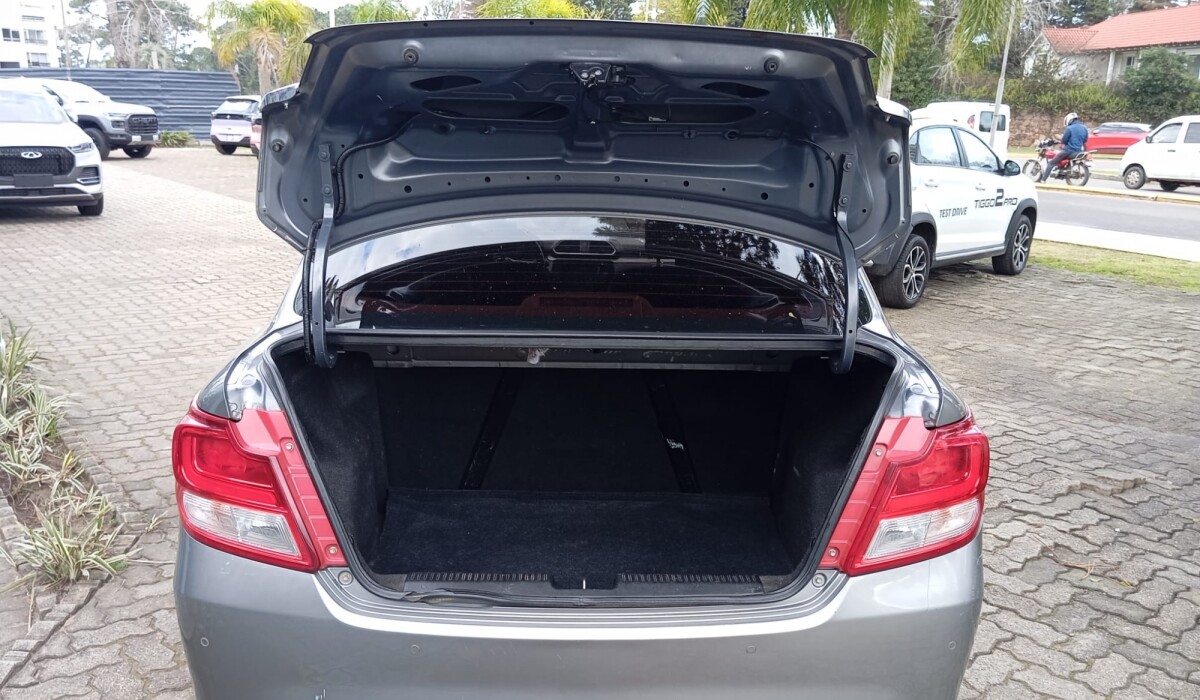 SUZUKI DZIRE GL 1.2 - 2022 SUZUKI DZIRE GL 1.2 - 2022