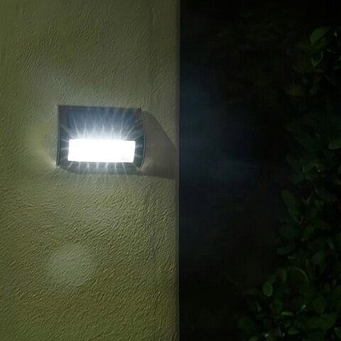 Aplique LED solar +sensor mov. negro 600Lm cálida IX3052